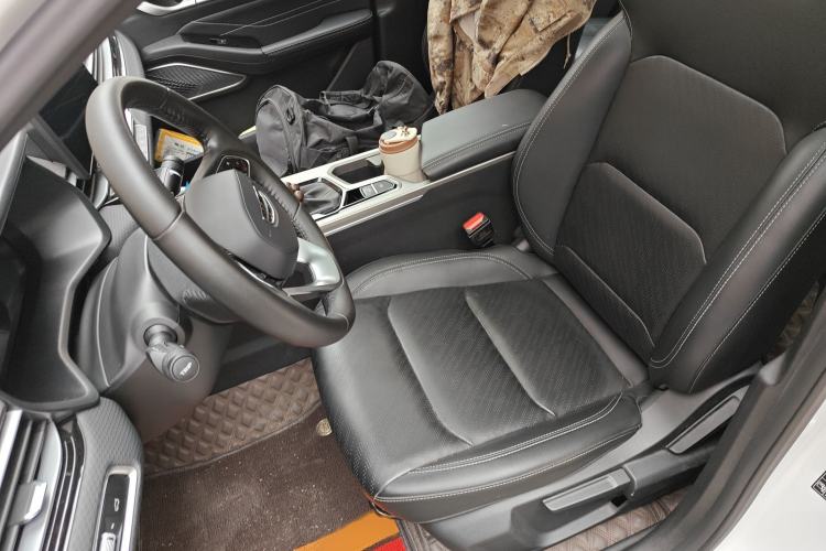 Used Geely Auto Emgrand 2023 4th Generation Champion Edition 1.5L CVT Prestige Model
