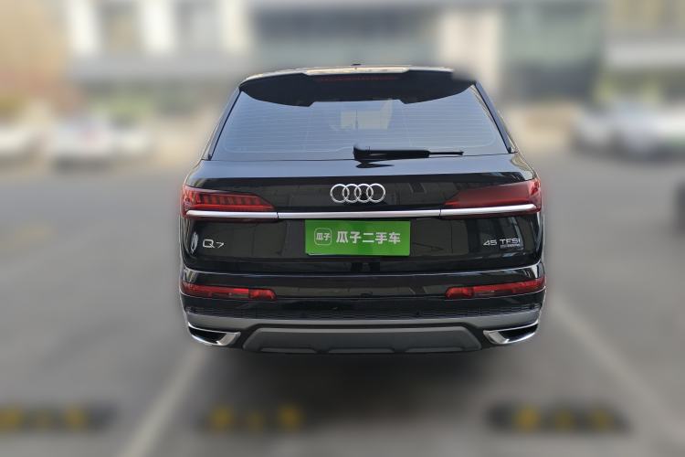 Used Audi Q7 2023 45 TFSI quattro S line Sport model Rear