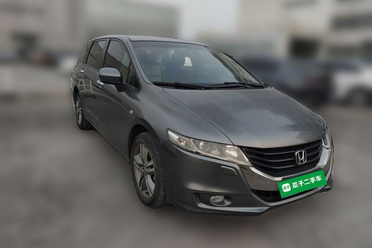 Used Honda Odyssey 2009 2.4L Comfort Edition Front Right 45 Deg