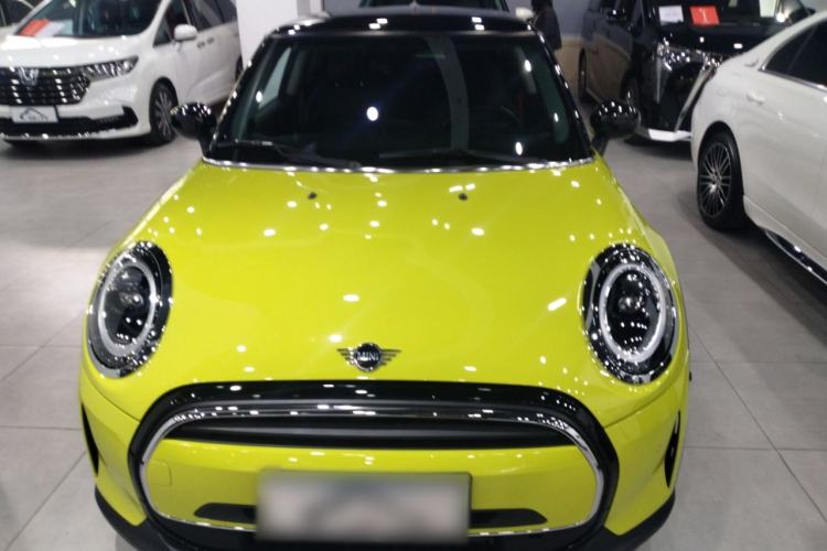 Used MINI 2023 Updated 1.5T COOPER Artist
