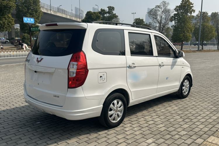 Used Wuling Hongguang 2014 1.5L S Standard Version