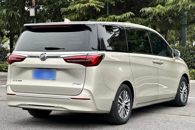 Used Buick GL8 2023 ES Lu Zun Deluxe Model
