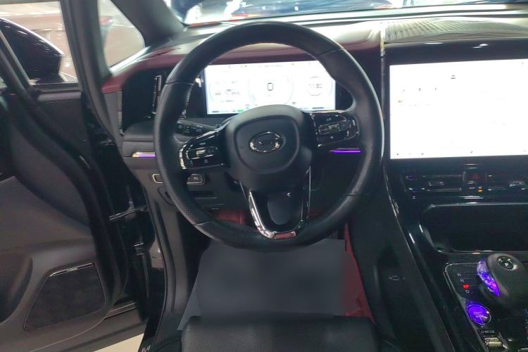 Used GAC Trumpchi M8 2023 Zongshi Series Dual-Motor Flagship Edition
