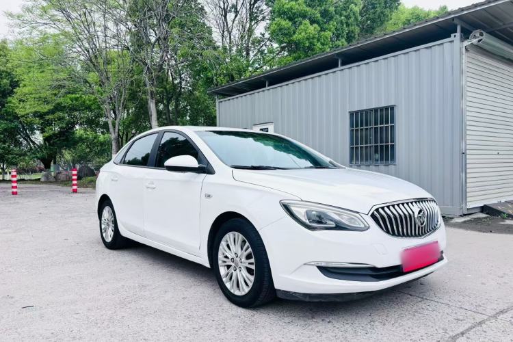 Used Buick GT 2017 15N Automatic Elite Version Exterior 2