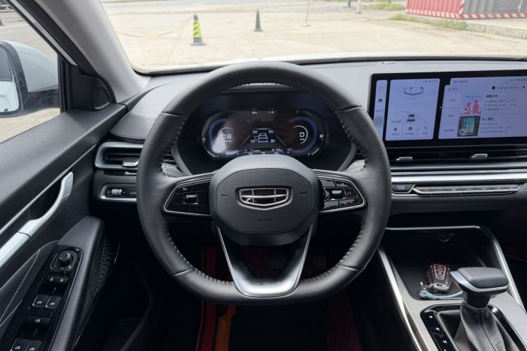 Used Geely Auto Emgrand 2023 4th Generation Champion Edition 1.5L CVT Luxury Model Steering Wheel