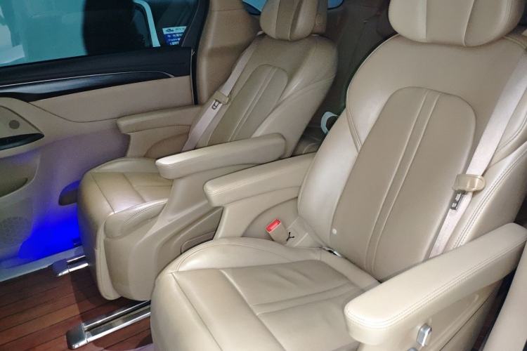 Used Buick GL8 2020 ES Land Cruiser 653T Luxury Edition
