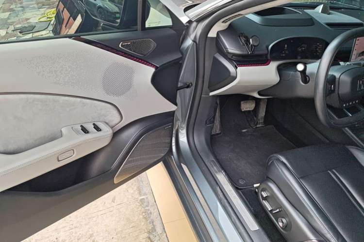 Used Zeekr 007 2024 Rear-Drive Intelligent Driving Version 75 kWh
