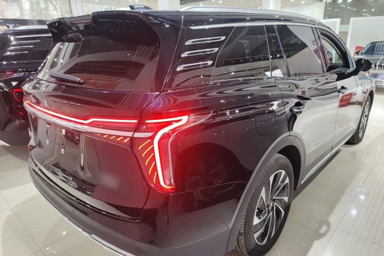 Used Hongqi HS7 PHEV 2024 2.0T PHEV Four-Wheel Drive Flagship Edition 6 Seats
