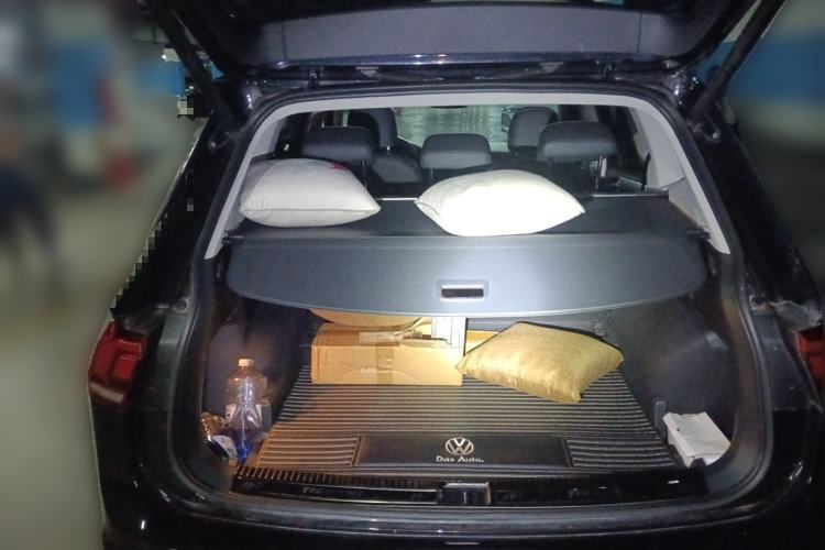 Used Volkswagen Tiguan L 2020 330TSI Automatic Two-Wheel Drive Smart Luxury Edition China VI Standard
