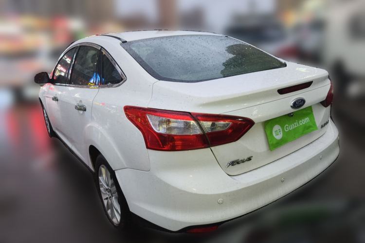 Used Ford Focus 2012 Sedan 1.6L Automatic Comfort Model
