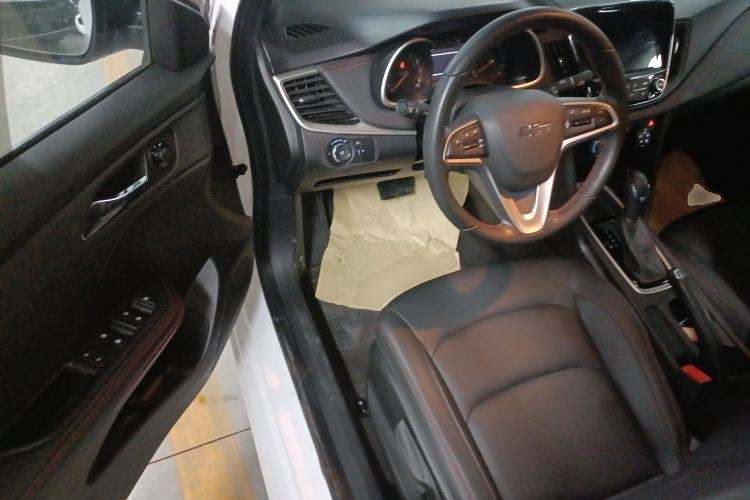 Used Chevrolet Monza 2022 Light Hybrid RS 330T Automatic Comfort Edition Driver Seat