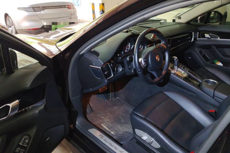 Used Porsche Panamera 2010 Panamera 4 3.6L Driver Seat