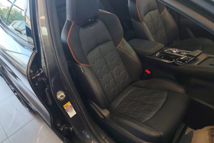 Used Changan UNI-T 2022 2.0T Prestige Version