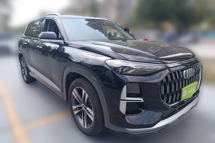 Used Audi Q6 2025 40 TFSI quattro Commemorative Edition Yulin Package 7 Seats Front Right 45 Deg