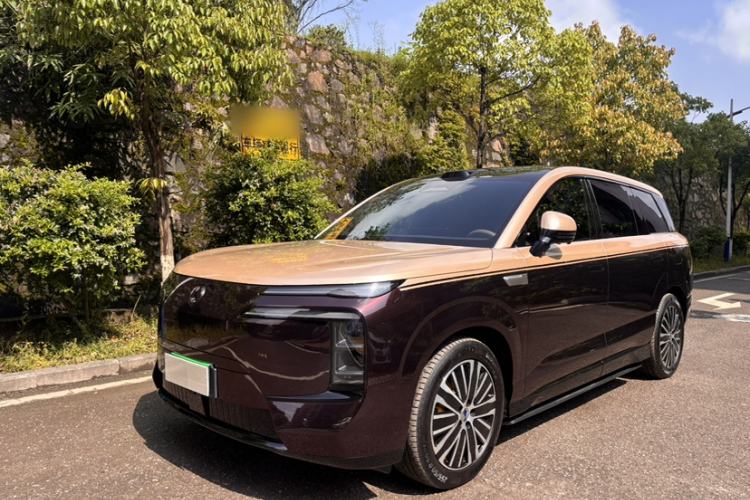 Used Denza N8L 2025 Model Zunrong Model