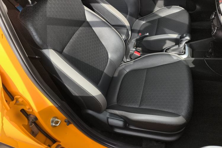 Used Kia kx1 Stonic 2019 1.4L Automatic Sport Edition China VI