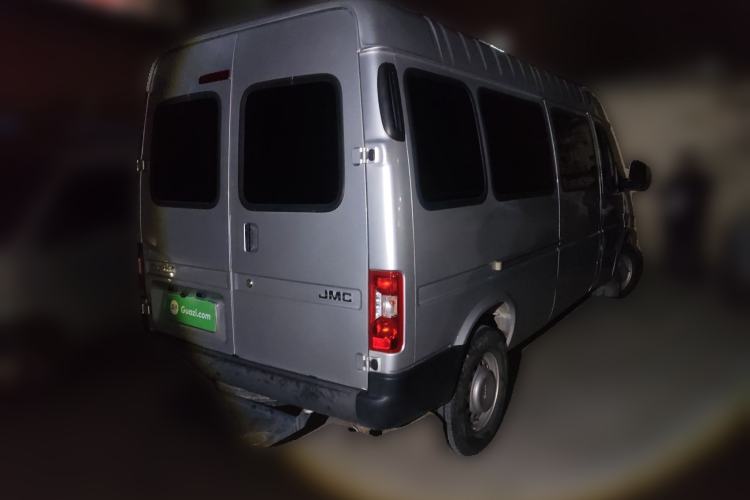 Used JMC Transit 2019 2.8T Commercial Version Long Wheelbase Mid-Roof 6-Seater Rear Single Tire China VI Emission Standard – JX493