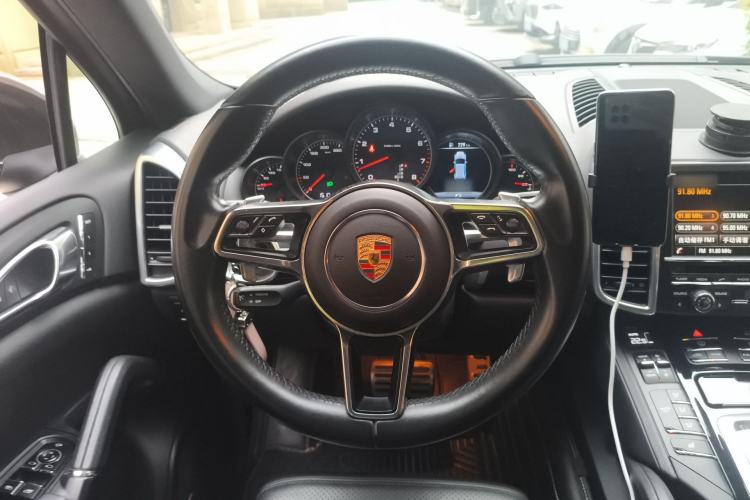 Used Porsche Cayenne 2015 Cayenne 3.0T Steering Wheel