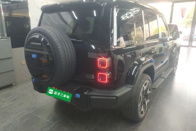 Used iCAR V27 2026 Model 200KM Four-Wheel Drive Falcon 500 Rear Right 45 Deg