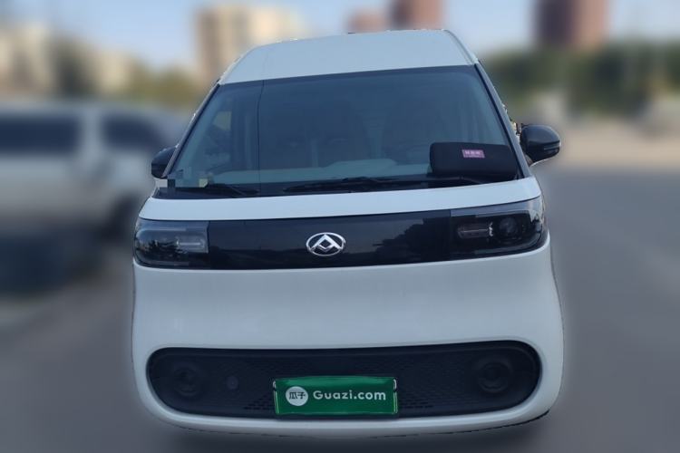 Used SAIC MAXUS Dana V1 2024 V1 Long Wheelbase High Roof (51 kWh)
