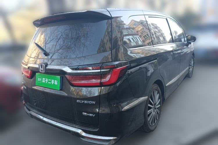Used Honda Elysion 2024 2.0L eHEV Luxury Edition Rear Right 45 Deg