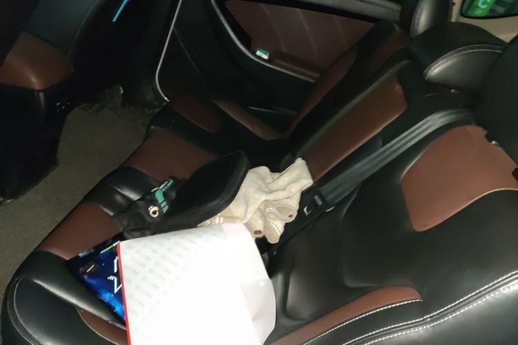 Used Dongfeng Fengon 580 2017 1.5T CVT Luxury Model Left Rear Seat