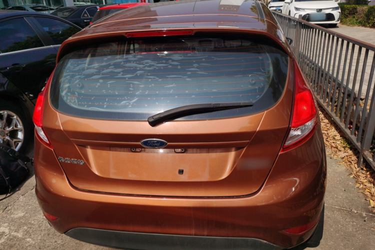 Used Ford Fiesta 2013 Hatchback 1.5L Manual Fashion Edition
