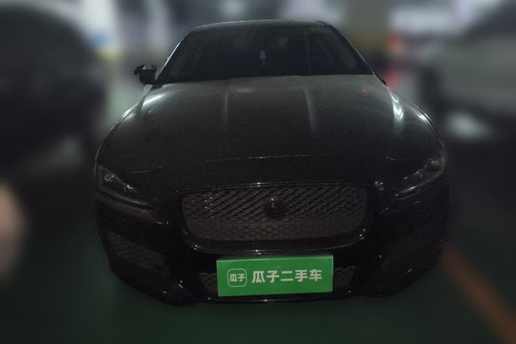 Used Jaguar XE 2017 2.0T 200 PS R-Sport