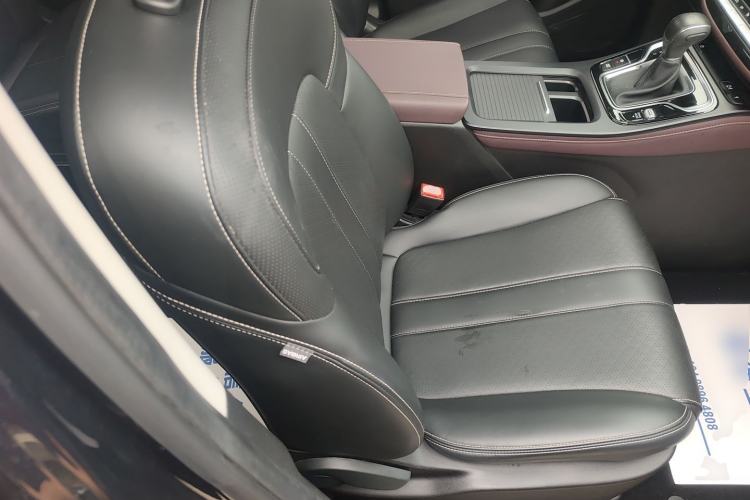 Used GAC Trumpchi M6 2021 270T DCT Luxury Edition (6-seater)
