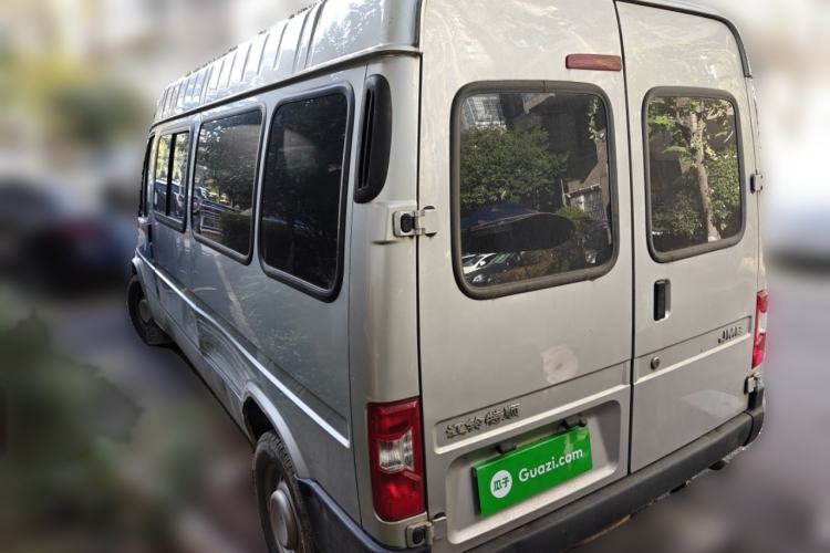 Used JMC Transit 2021 2.8T Space King Standard Version Long Wheelbase Mid-Height Roof Rear Single Tire – Step 6-Seater Diesel China VI Emission Standard JX493
