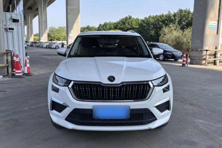 Used Skoda Kodiaq 2022 Restyled TSI330 7-Seater Two-Wheel-Drive Luxury Edition