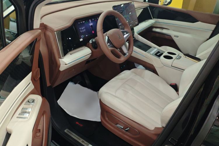 Used BYD Xia 2025 DM-i 1.5T 100km Leading Model
