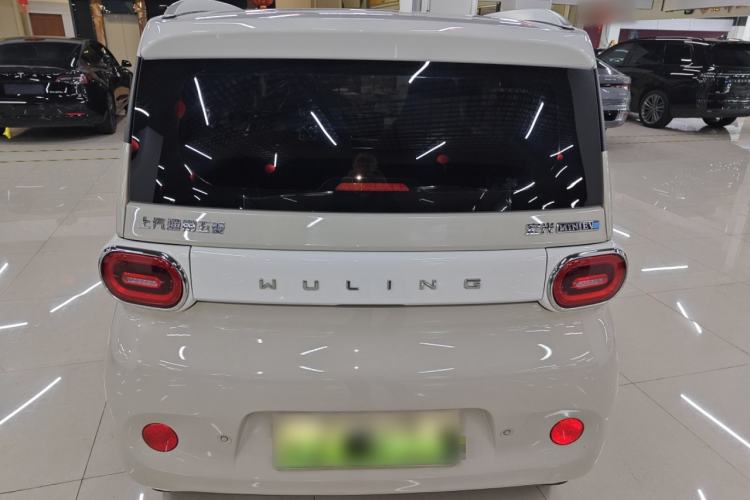 Used Wuling Hongguang MINIEV 2024 3rd Generation 215km Advanced Version
