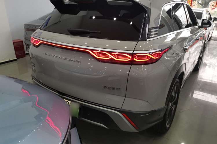 Used BYD Frigate 07 2023 DM-i 100KM Flagship Model Exterior 4