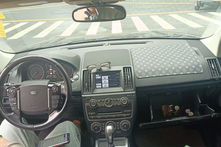 Used Land Rover Freelander 2 
