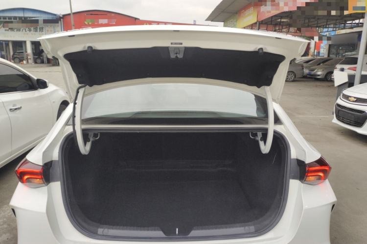 Used GAC Trumpchi EMPOW 2021 270T DCT J16 Version