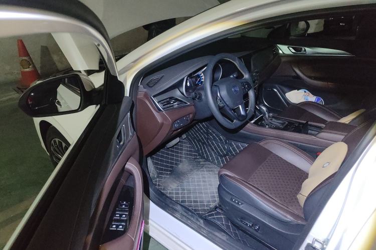 Used Changan Eado 2019 High-Energy Edition 1.6L GDI Automatic Zhenfeng Model China VI Standard
