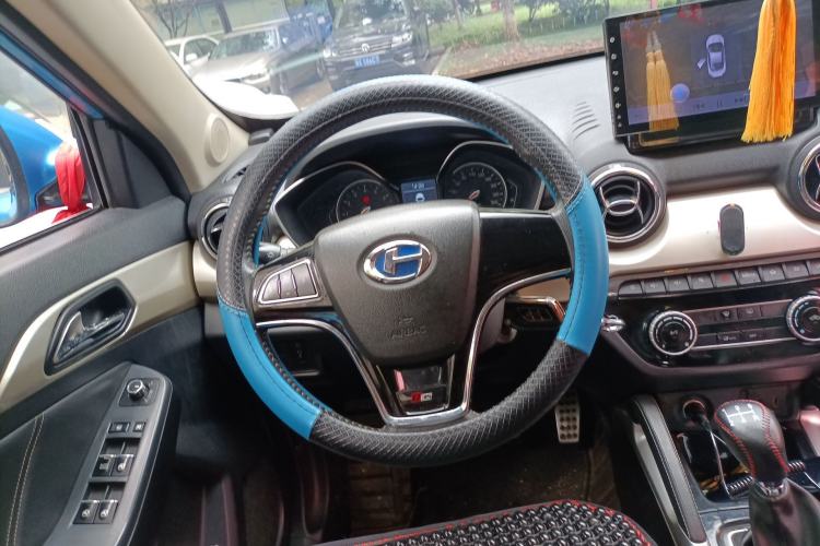 Used BAIC Changhe Q35 2016 1.5L Manual Cool Edition Steering Wheel