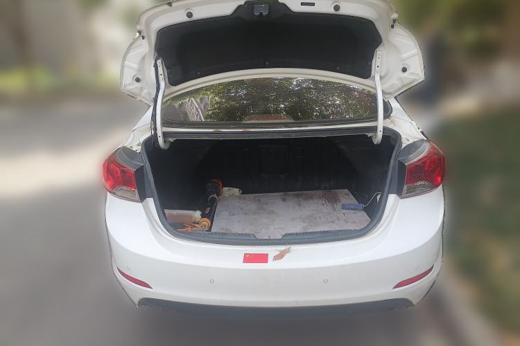 Used Hyundai Elantra (5th Generation / Langdong) 2015 1.6L Automatic Leading Model Trunk