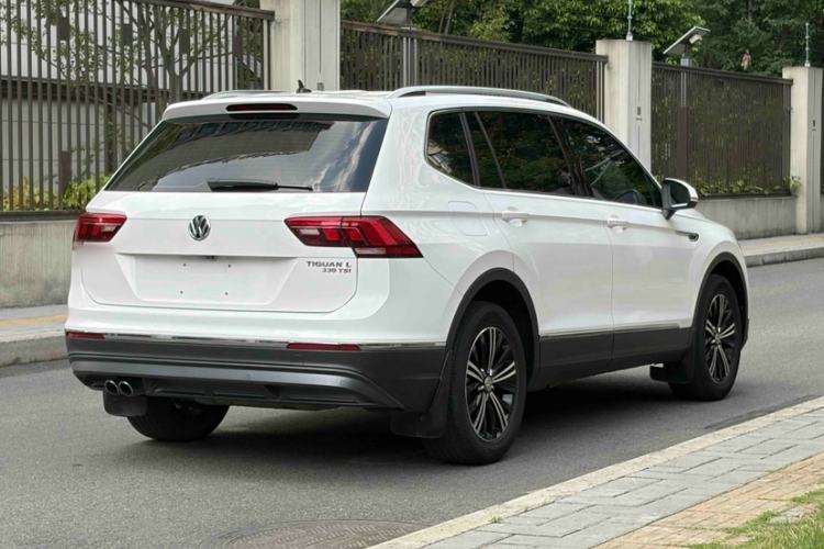 Used Volkswagen Tiguan L 2019 330TSI Automatic Two-Wheel Drive Panoramic Comfort Edition China VI Standard Exterior 4