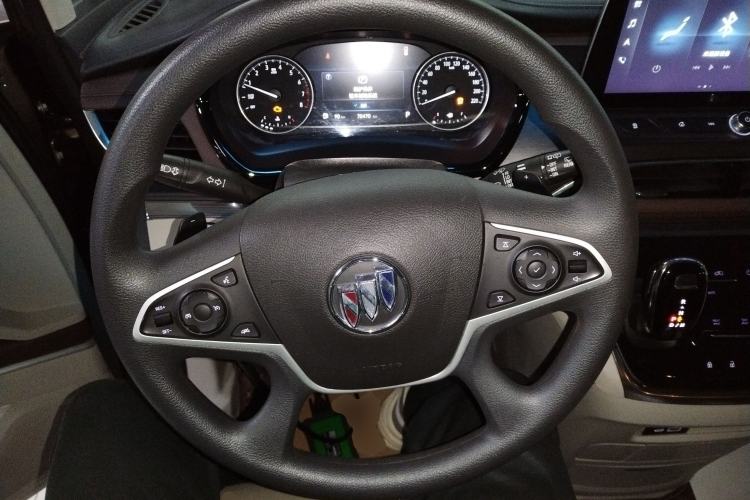 Used Buick GL8 2023 Land Executive Class Smart Enjoyment Model