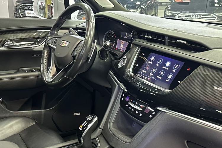 Used Cadillac XT6 2022 2.0T Six-Seater Four-Wheel-Drive Prestige Version
