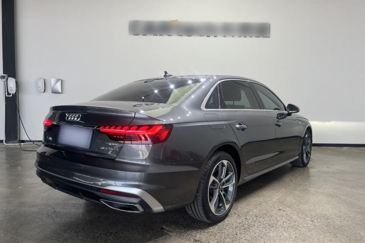 Used Audi A4L 2023 40 TFSI Fashion Dynamic Model
