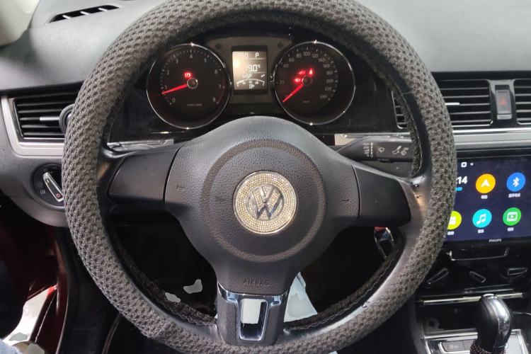 Used Volkswagen Bora 2014 1.4TSI Automatic Comfort Model Steering Wheel