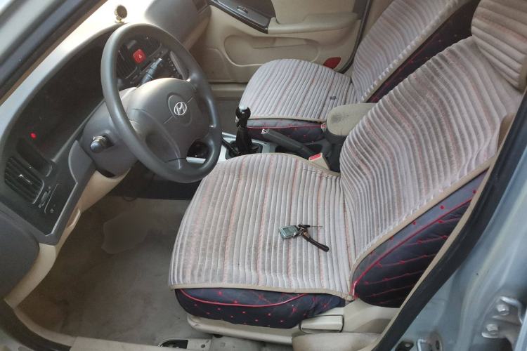 Used Hyundai Elantra 2007 1.6L Manual Comfort Model
