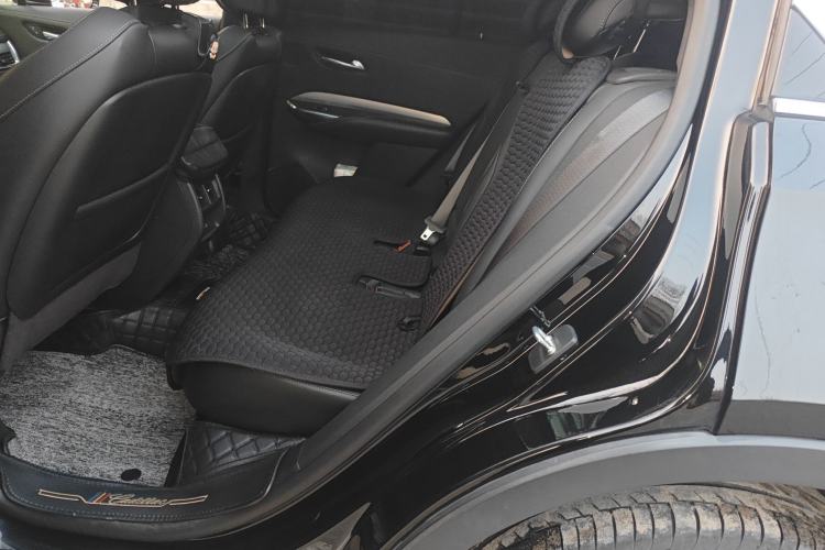 Used Cadillac XT4 2021 28T Two-Wheel Drive Leading Version
