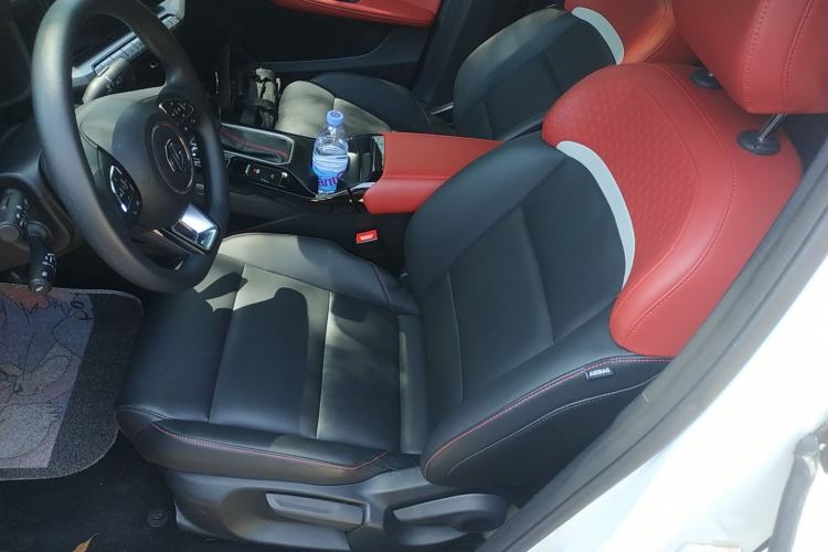 Used MG 5 2023 180 DVVT CVT Luxury Edition
