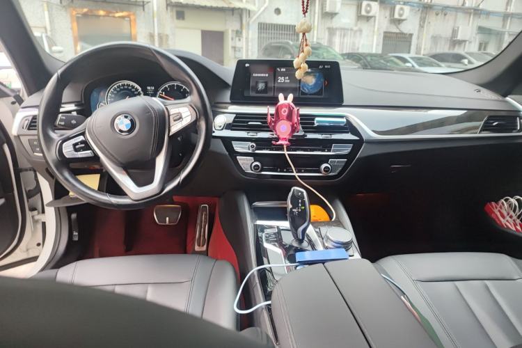 Used BMW 5 Series 2018 525Li M Sport Package
