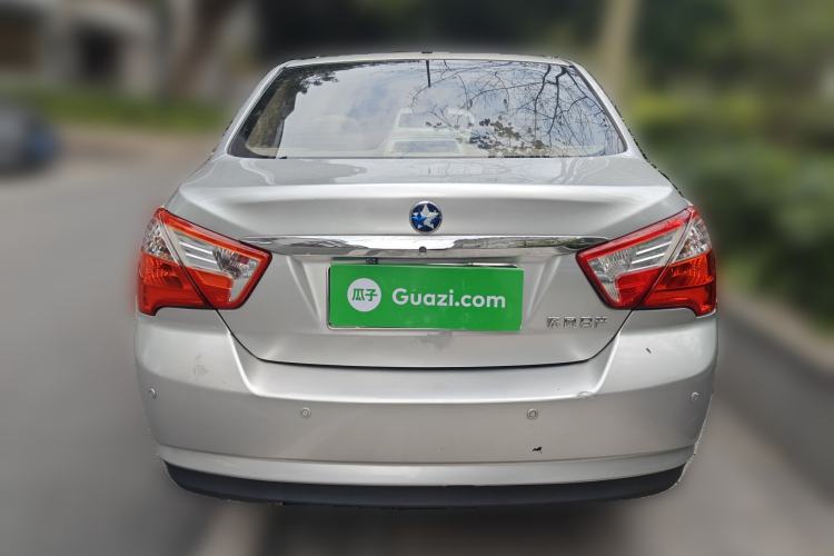 Used Venucia D50 2012 1.6L Automatic Prestige Edition