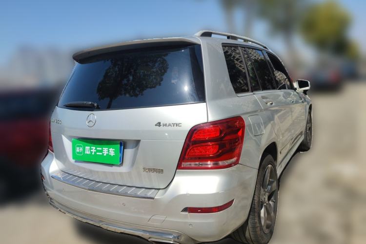 Used Mercedes-Benz GLK-Class 2013 GLK 300 4MATIC Dynamic Sunroof Model